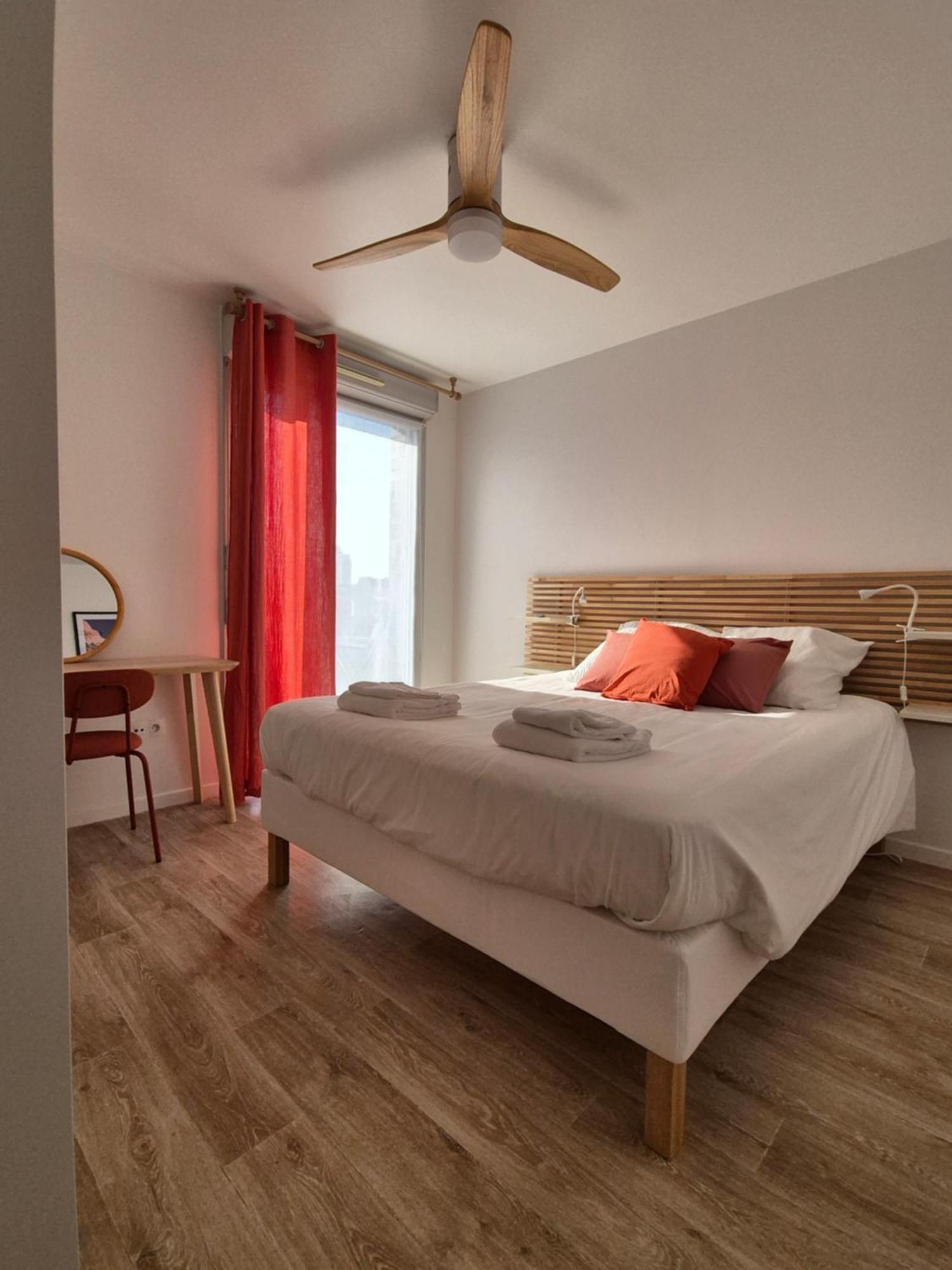 Appartement Les Portes Du Stade Saint-Denis  Buitenkant foto